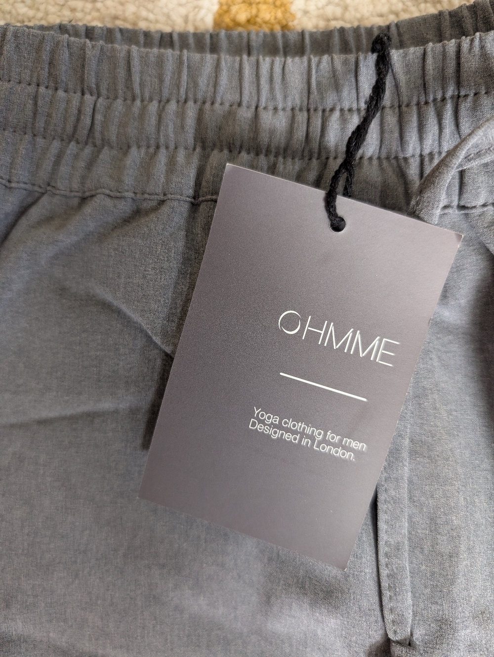 NWT Ohmme Men's Yoga Shorts Size 28 Gray Athletic Warrior II - Picture 2 of 10